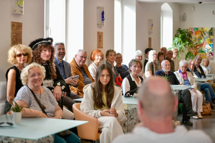 Vernissage „GOETHEs TREIBEN“ © Manuela Weiß | Die Kulturfabrik, Ilmenau Vernissage "GOETHEs TREIBEN" © Manuela Weiß | Die Kulturfabrik, Ilmenau